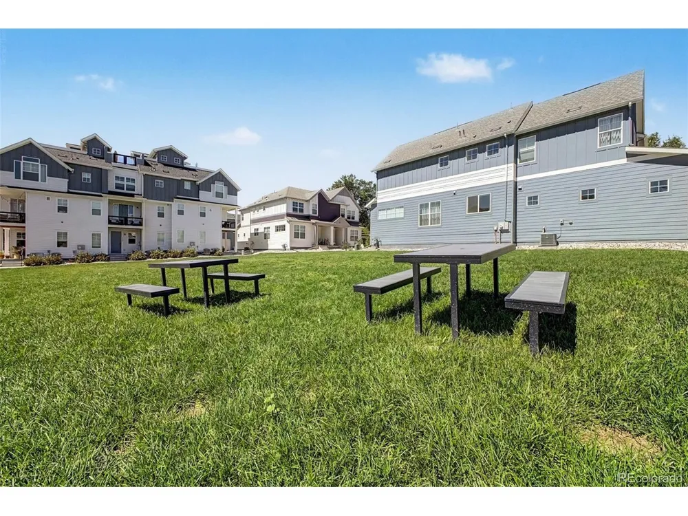 6202 W 28th Court Denver, CO 80214