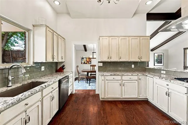 11548 W 39th Avenue Wheat Ridge, CO 80033
