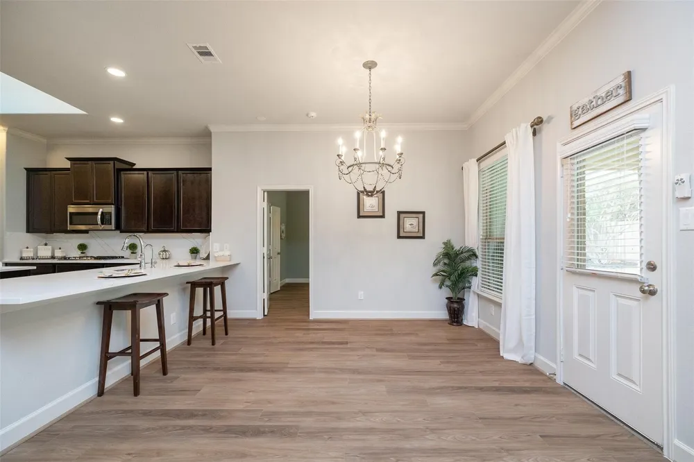 10722 Sir Alex Drive Tomball, TX 77375