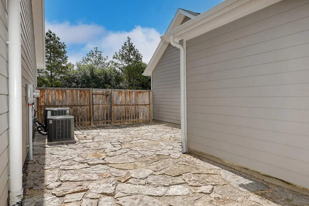 154 Kendrick Pines Boulevard Spring, TX 77389