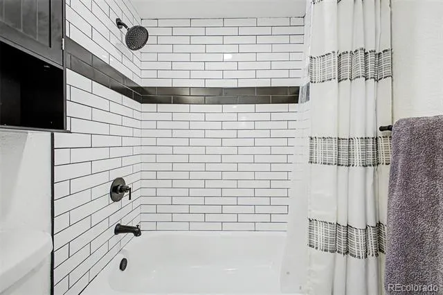 6970 Reno Drive Arvada, CO 80002