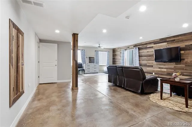 15927 Milwaukee Street Brighton, CO 80602