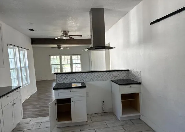 2050 Cincinnati Avenue San Antonio, TX 78228