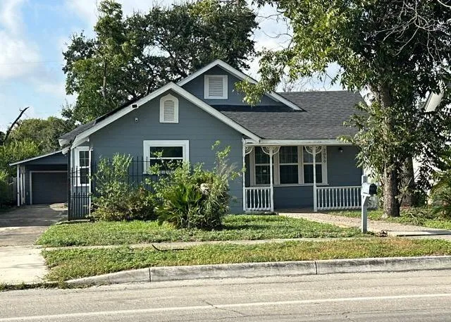 2050 Cincinnati Avenue San Antonio, TX 78228