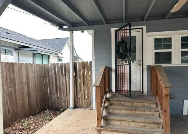 2050 Cincinnati Avenue San Antonio, TX 78228