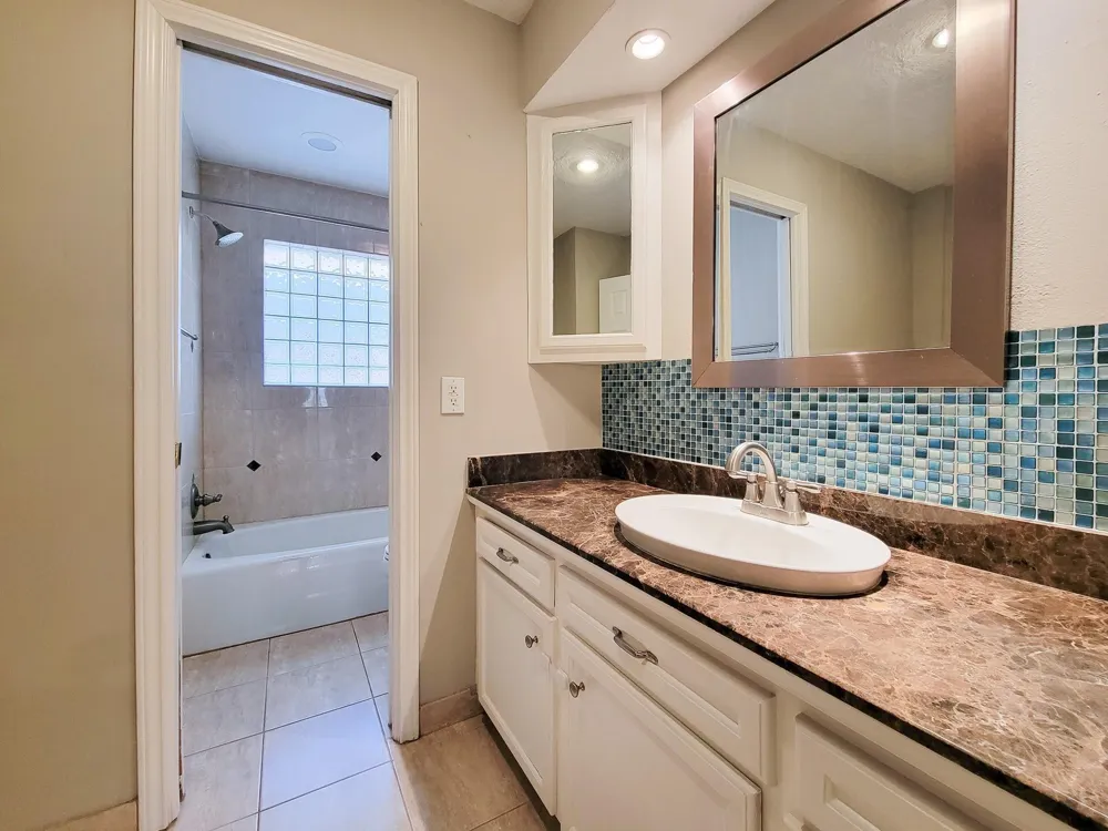 4915 Brian Haven Drive Houston, TX 77018