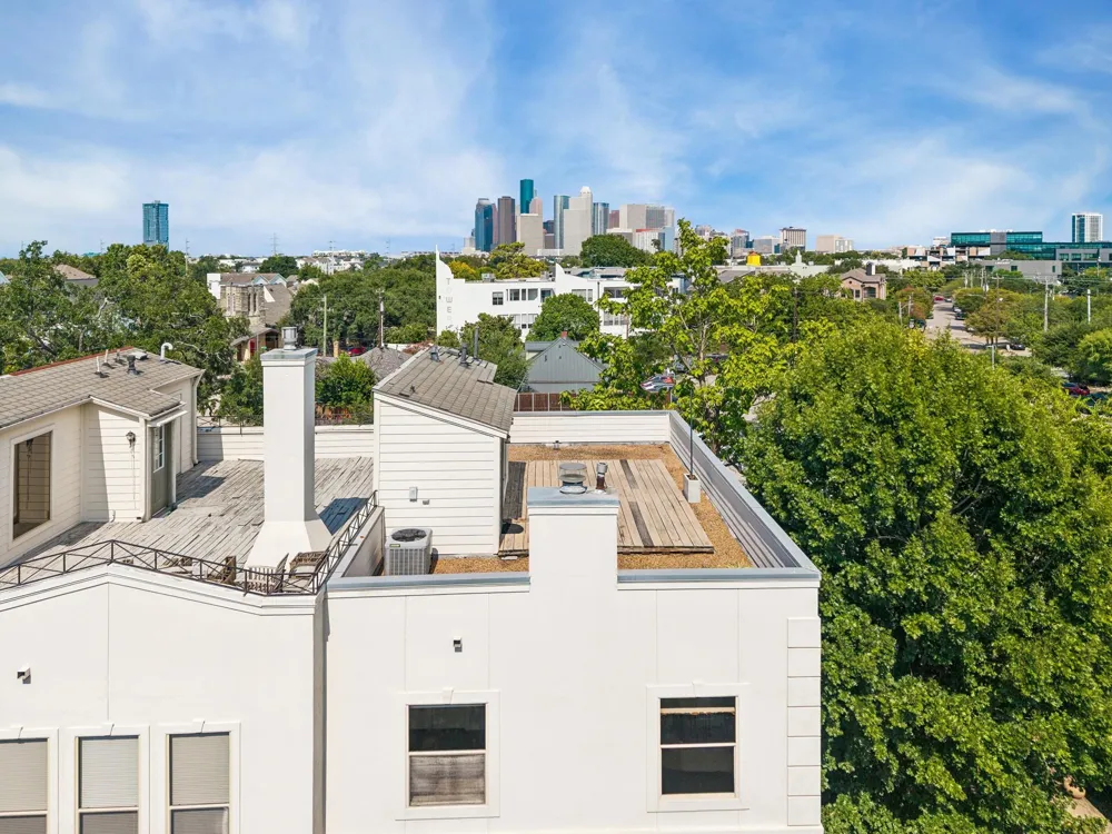 1477 Missouri Street Houston, TX 77006