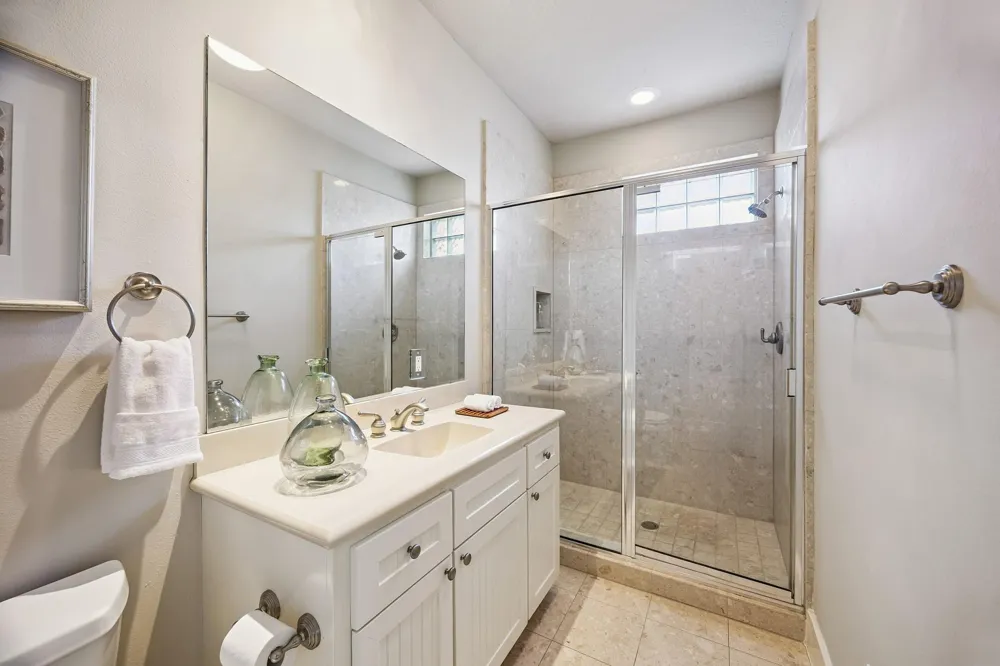 1477 Missouri Street Houston, TX 77006