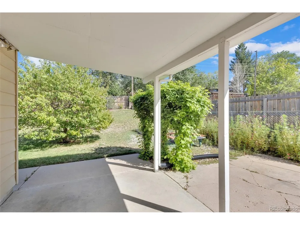 772 S Simms Street Denver, CO 80228