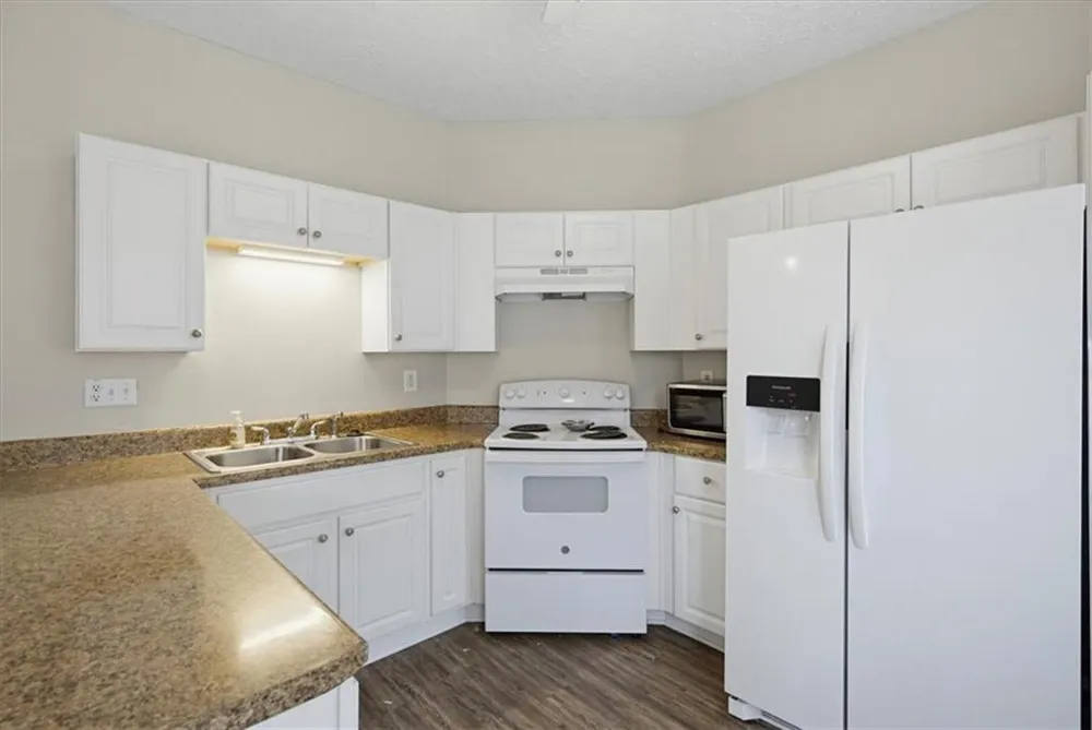 26 Hampton Drive Cartersville, GA 30121