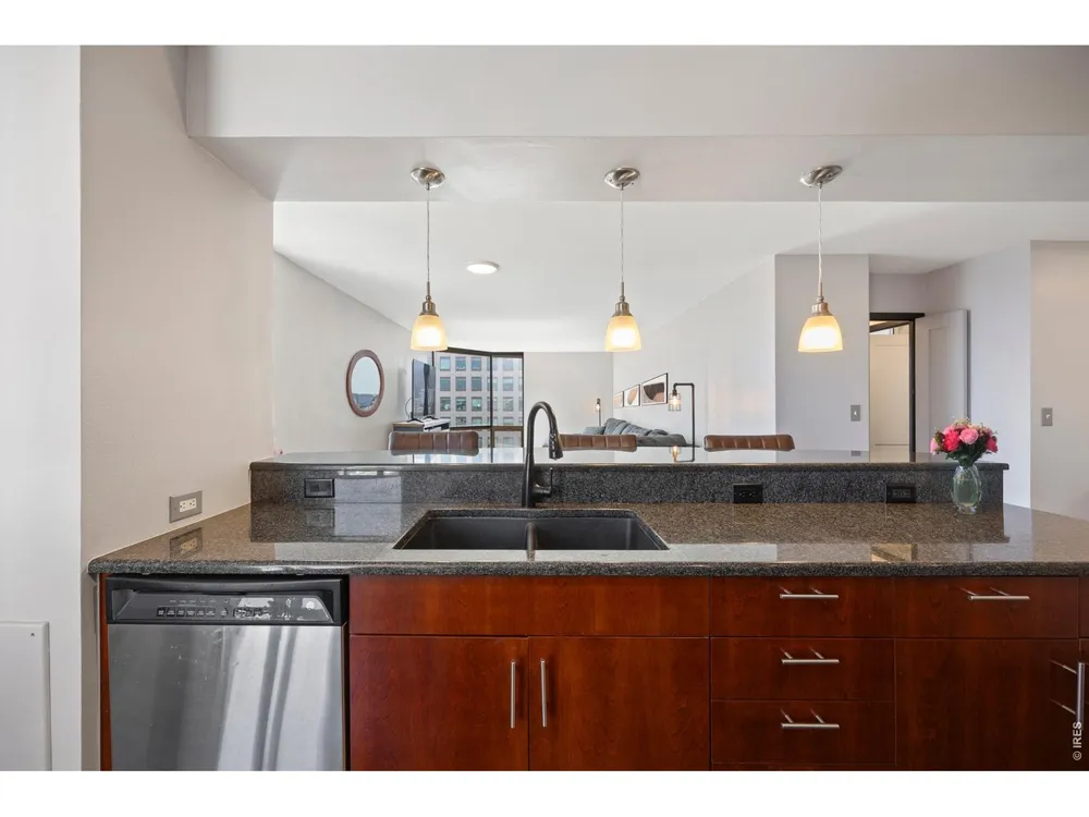 1625 Larimer Street #2105 Denver, CO 80202