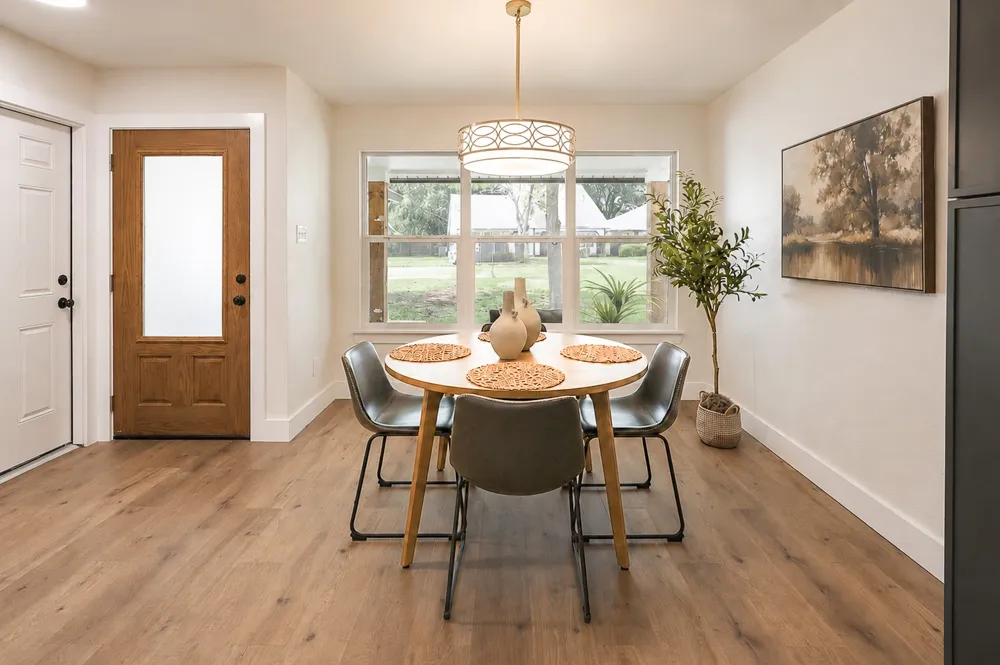 9911 Woodshire Drive Austin, TX 78748