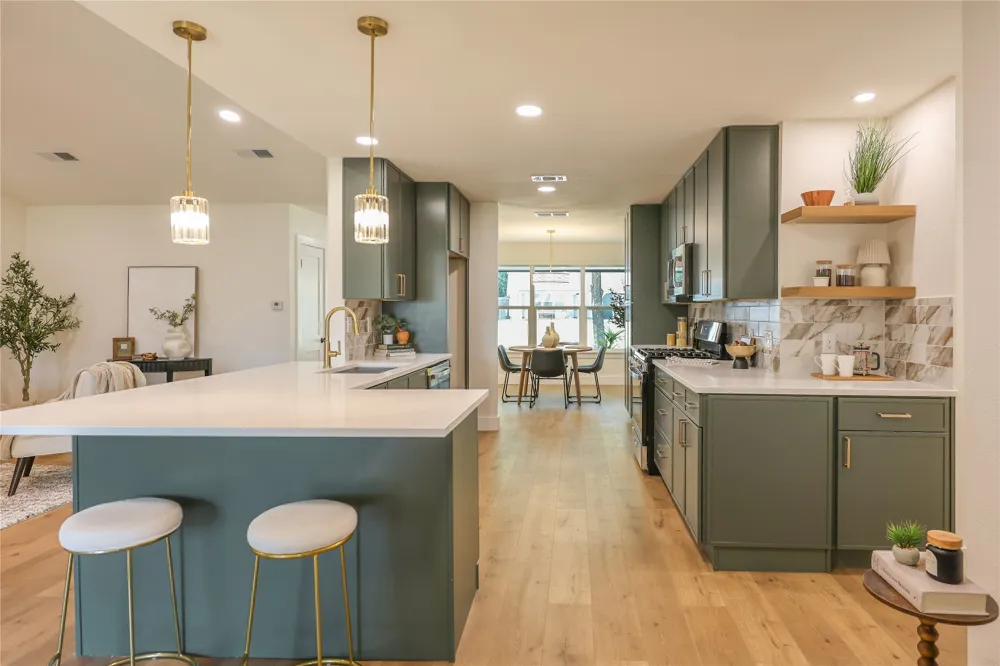 9911 Woodshire Drive Austin, TX 78748