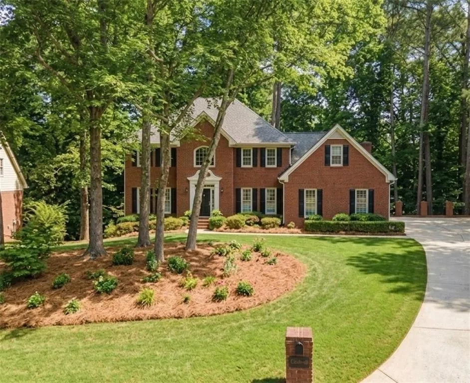 5435 Hoylake Court Johns Creek, GA 30097