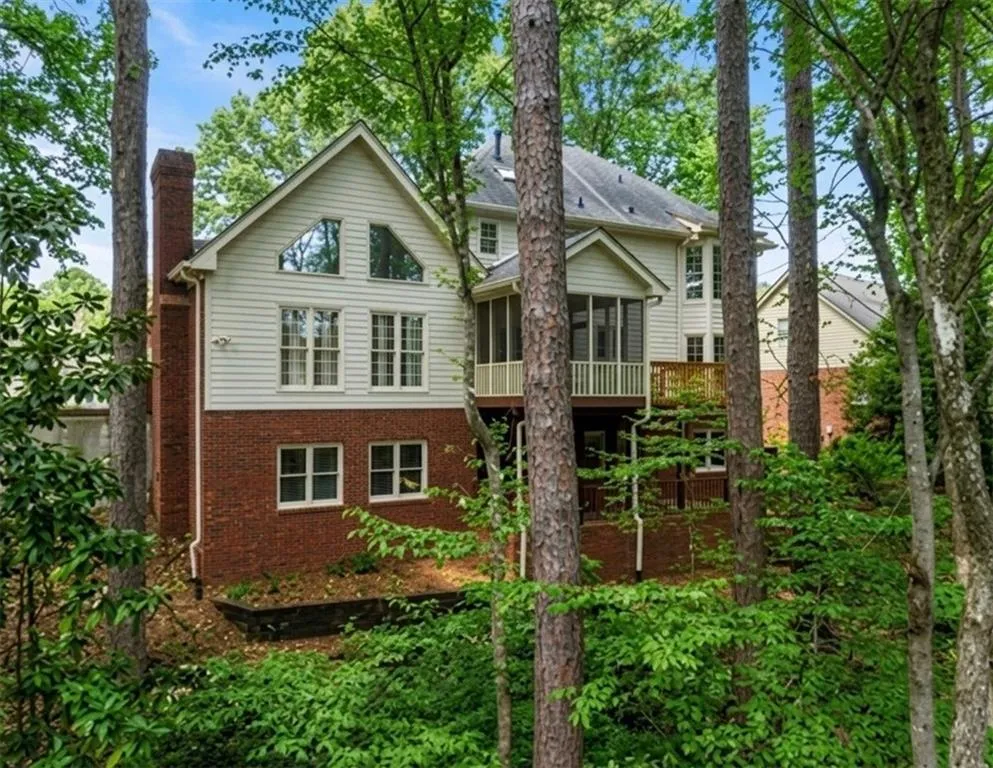 5435 Hoylake Court Johns Creek, GA 30097