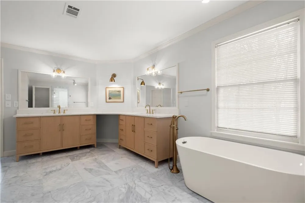 5435 Hoylake Court Johns Creek, GA 30097
