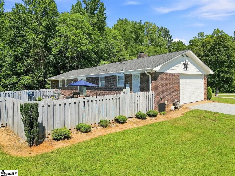161 Moore Road Spartanburg, SC 29302