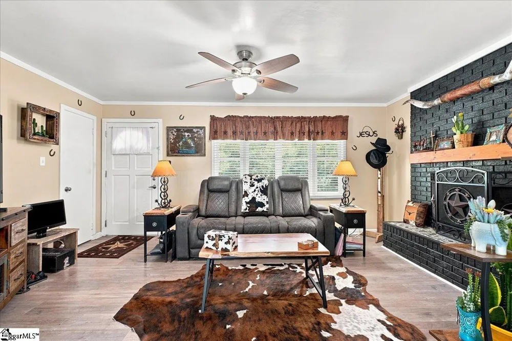 161 Moore Road Spartanburg, SC 29302