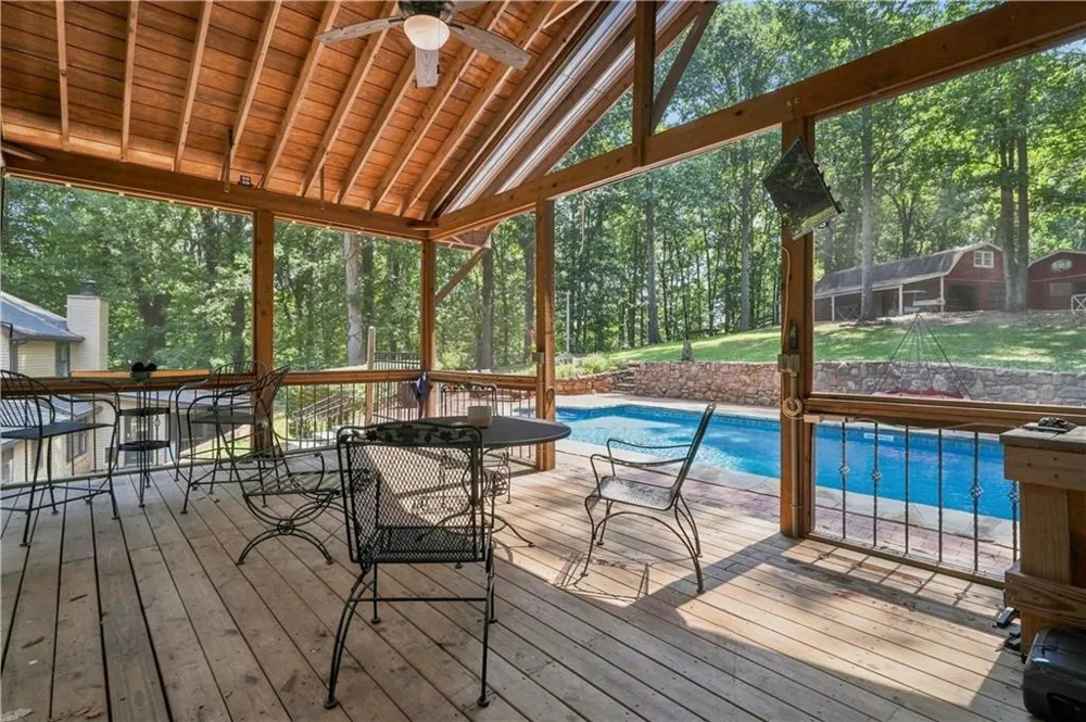 6250 White Mill Road Fairburn, GA 30213