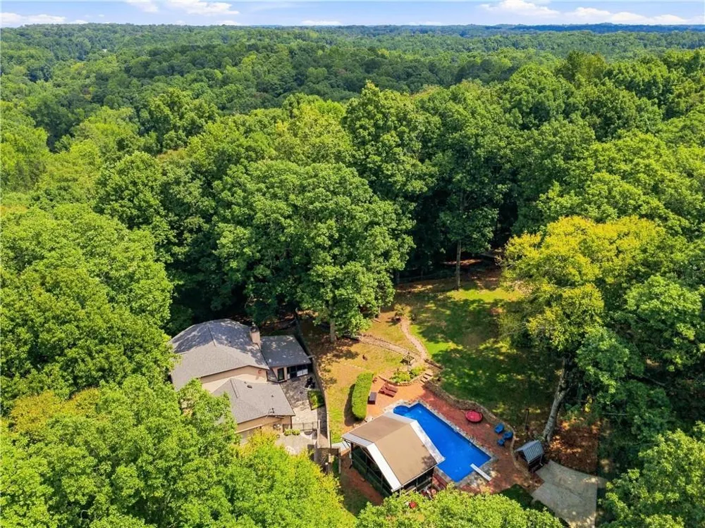 6250 White Mill Road Fairburn, GA 30213
