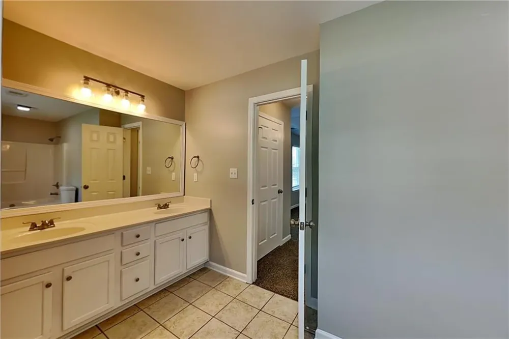 121 Heritage Way Dallas, GA 30157