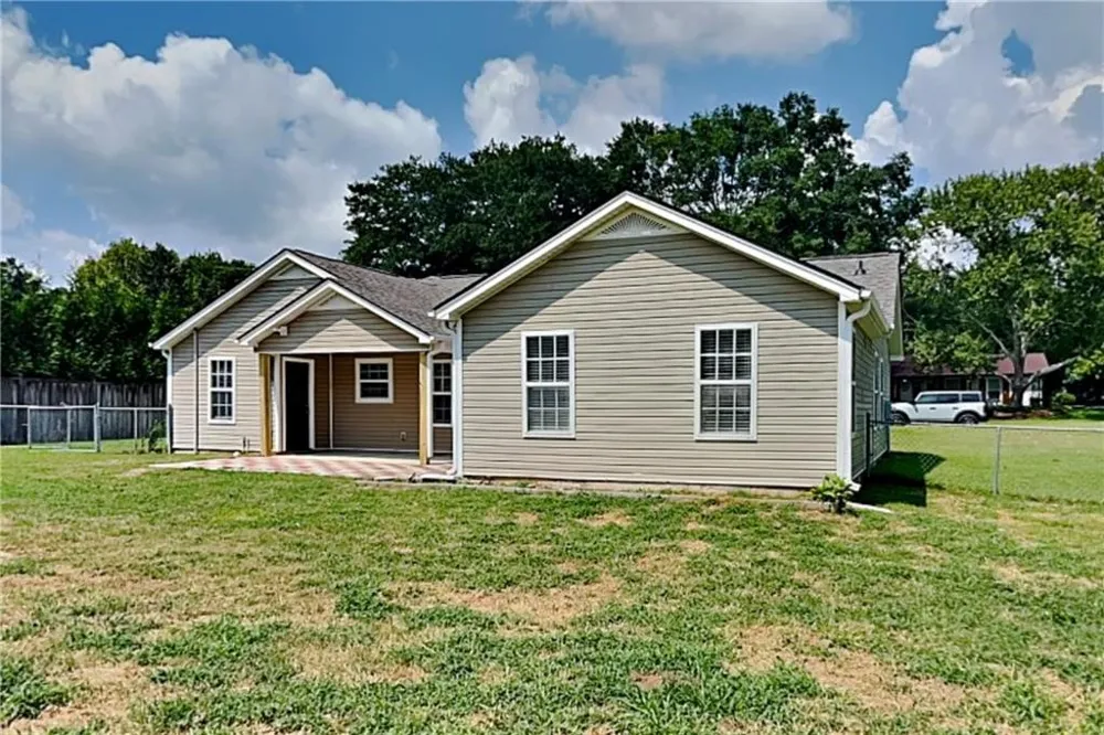 121 Heritage Way Dallas, GA 30157