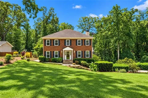 4585 Hunting Hound Lane