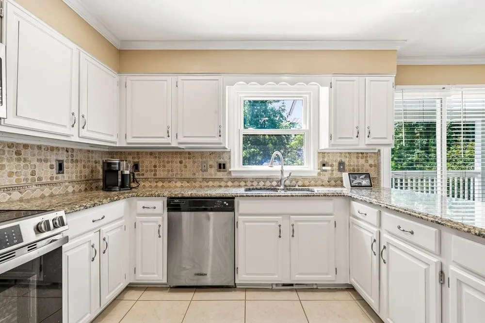 4585 Hunting Hound Lane Marietta, GA 30062