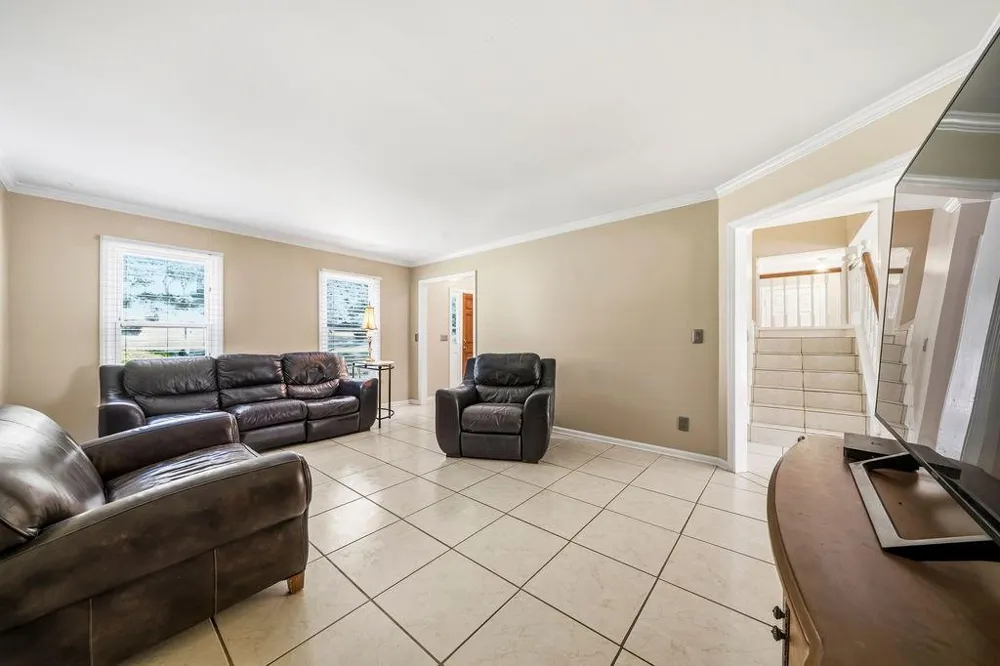 4585 Hunting Hound Lane Marietta, GA 30062
