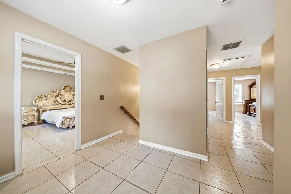 4585 Hunting Hound Lane Marietta, GA 30062