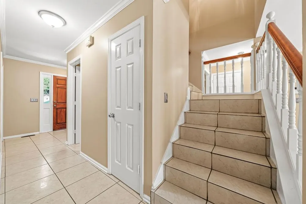 4585 Hunting Hound Lane Marietta, GA 30062