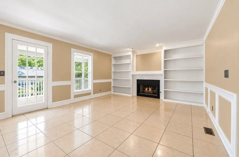 4585 Hunting Hound Lane Marietta, GA 30062