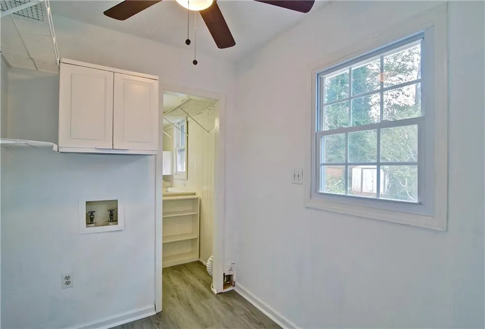 6428 Paradise Point Road Flowery Branch, GA 30542
