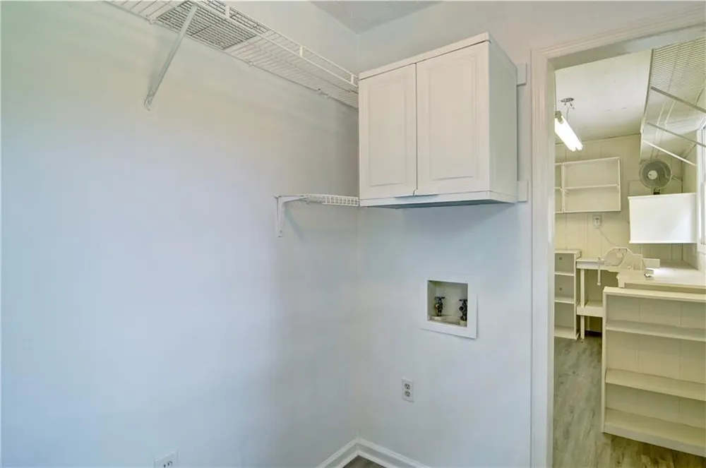 6428 Paradise Point Road Flowery Branch, GA 30542