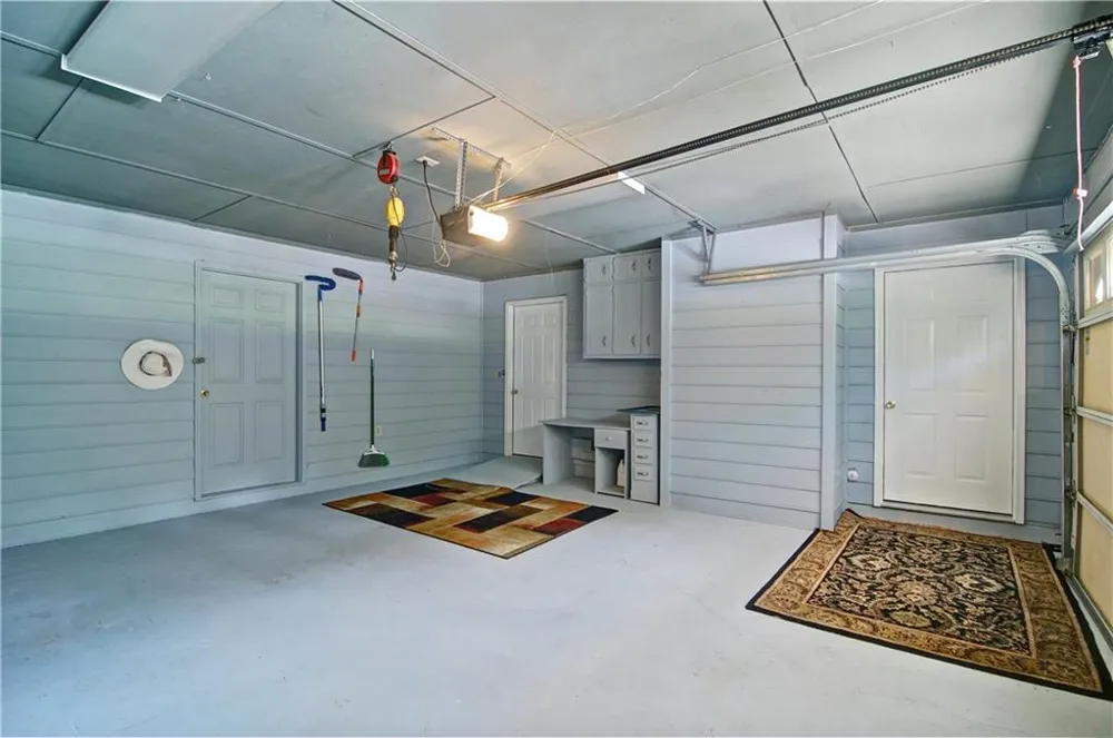6428 Paradise Point Road Flowery Branch, GA 30542