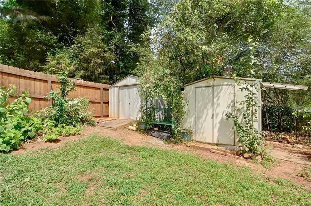 6428 Paradise Point Road Flowery Branch, GA 30542