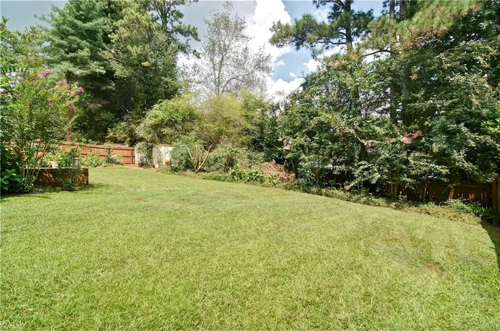 6428 Paradise Point Road Flowery Branch, GA 30542
