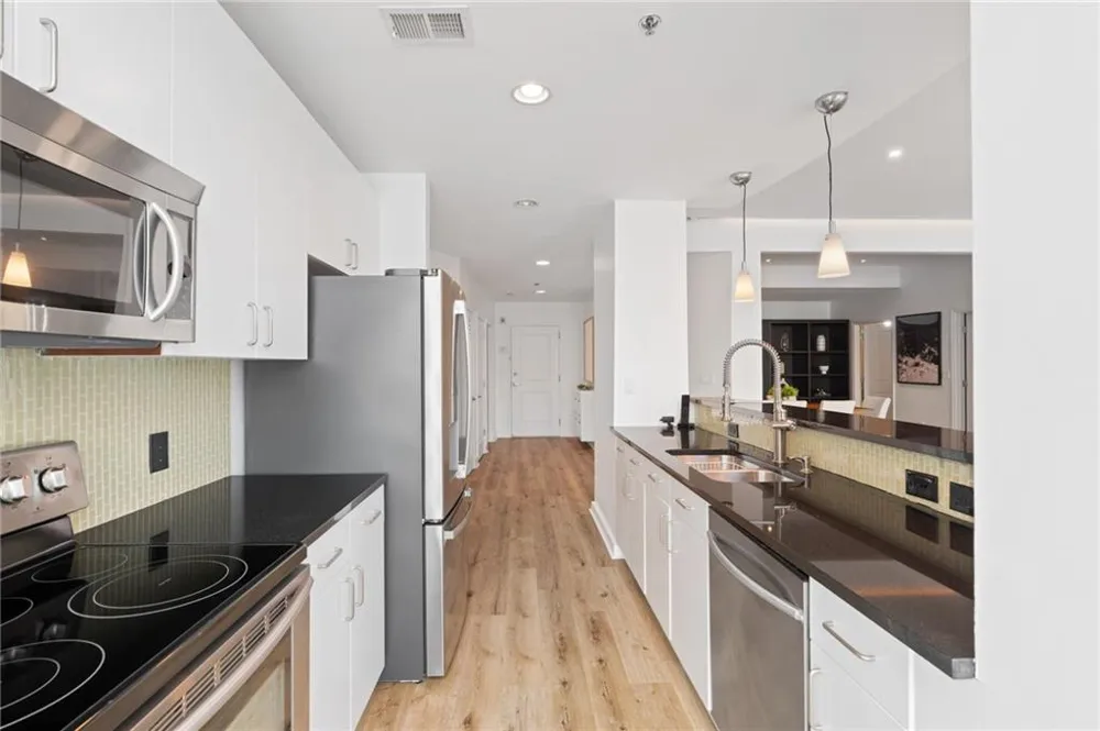 950 W Peachtree Street NW #1309 Atlanta, GA 30309