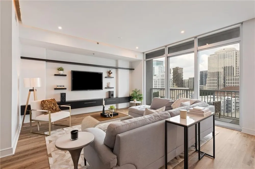 950 W Peachtree Street NW #1309 Atlanta, GA 30309