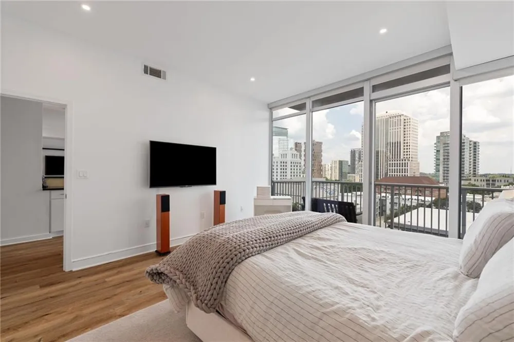 950 W Peachtree Street NW #1309 Atlanta, GA 30309