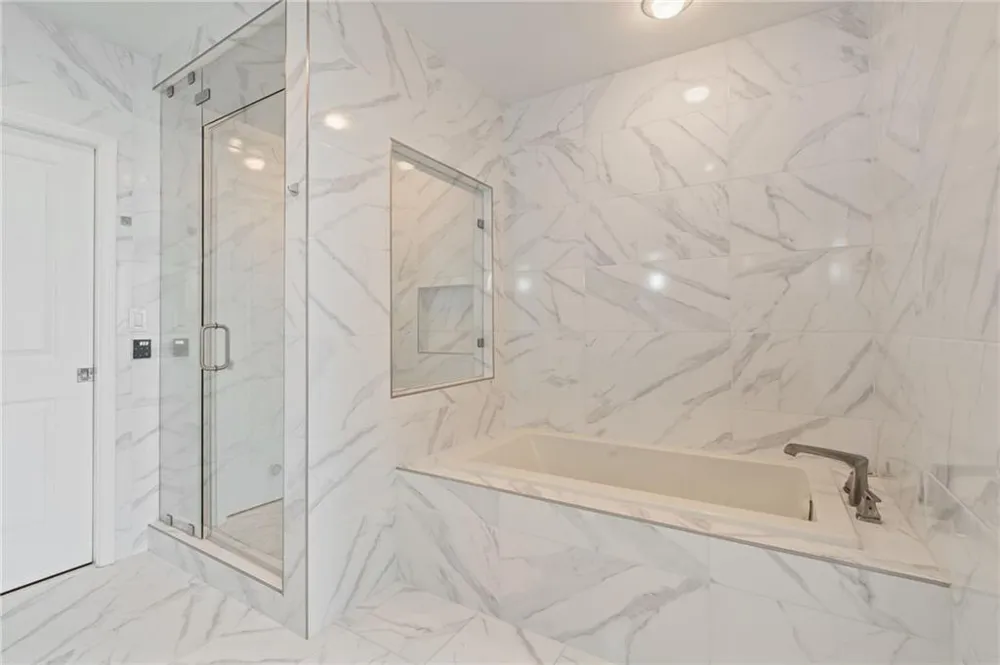 950 W Peachtree Street NW #1309 Atlanta, GA 30309