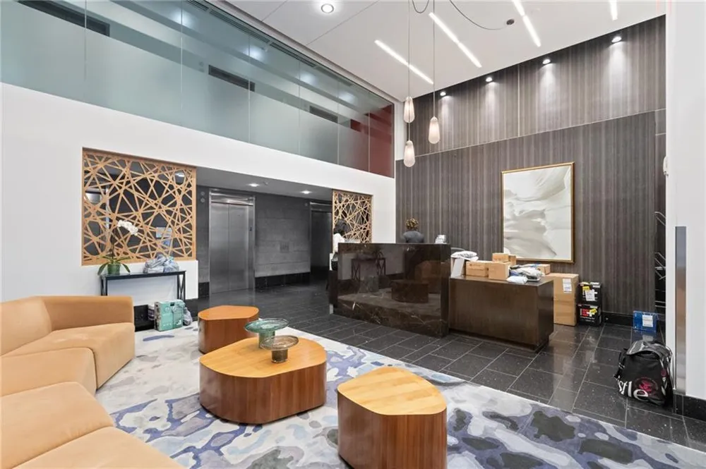 950 W Peachtree Street NW #1309 Atlanta, GA 30309