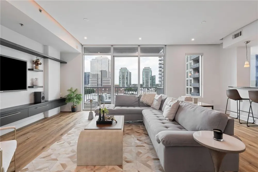 950 W Peachtree Street NW #1309 Atlanta, GA 30309
