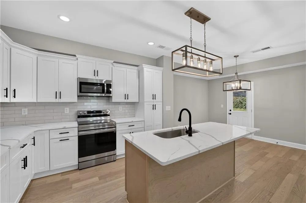 1717 Hilton Ridge Court Lithonia, GA 30058