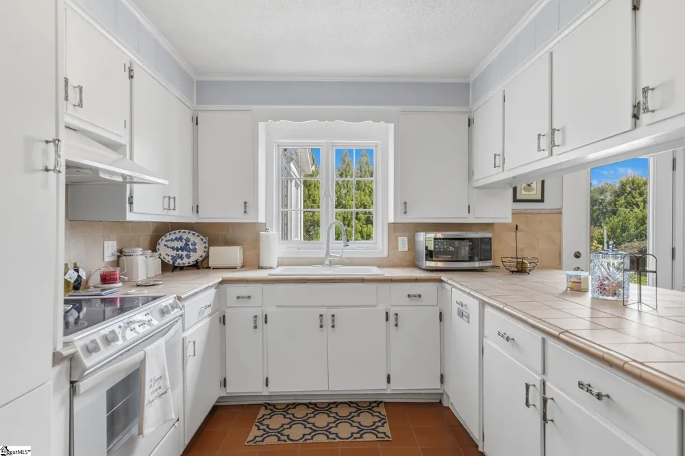 466 Webber Road Spartanburg, SC 29307
