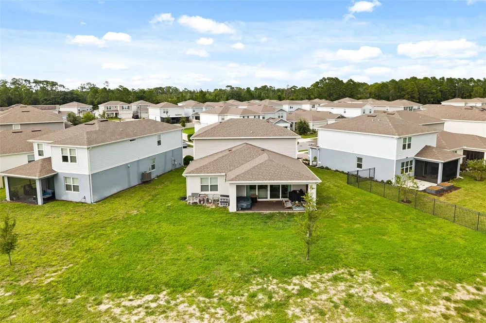 17351 SAW PALMETTO AVENUE Clermont, FL 34714