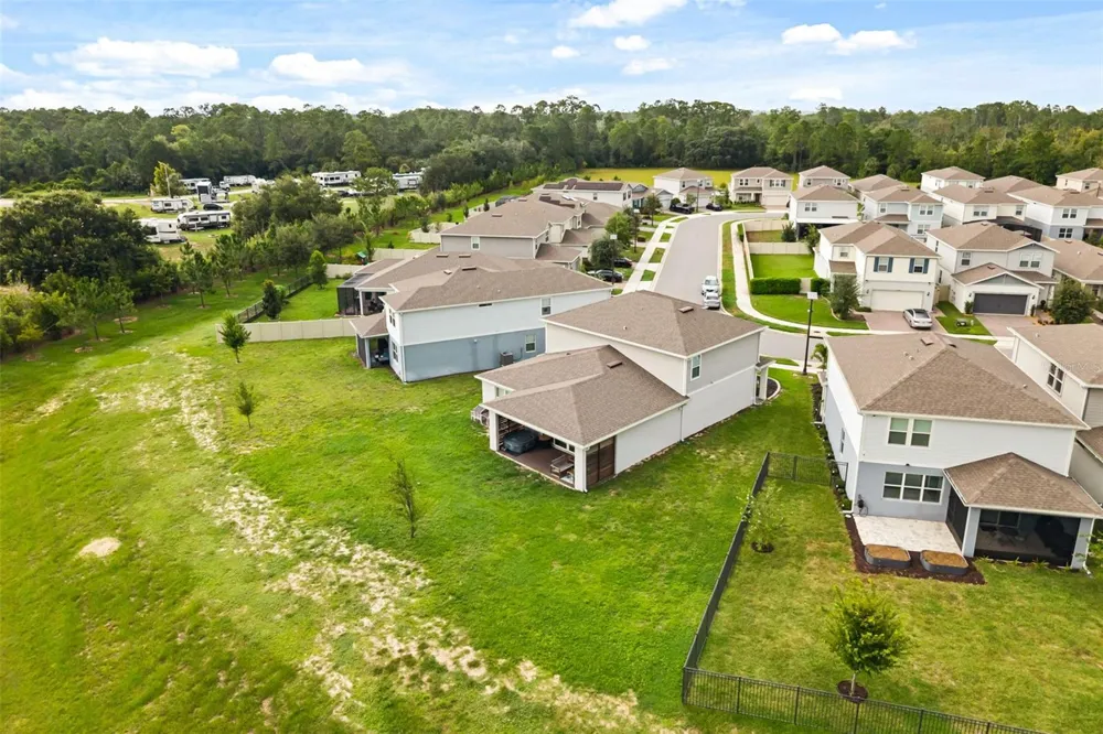 17351 SAW PALMETTO AVENUE Clermont, FL 34714