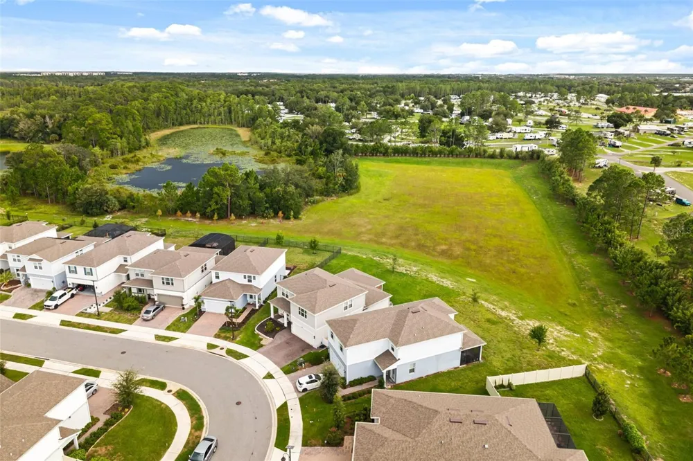 17351 SAW PALMETTO AVENUE Clermont, FL 34714