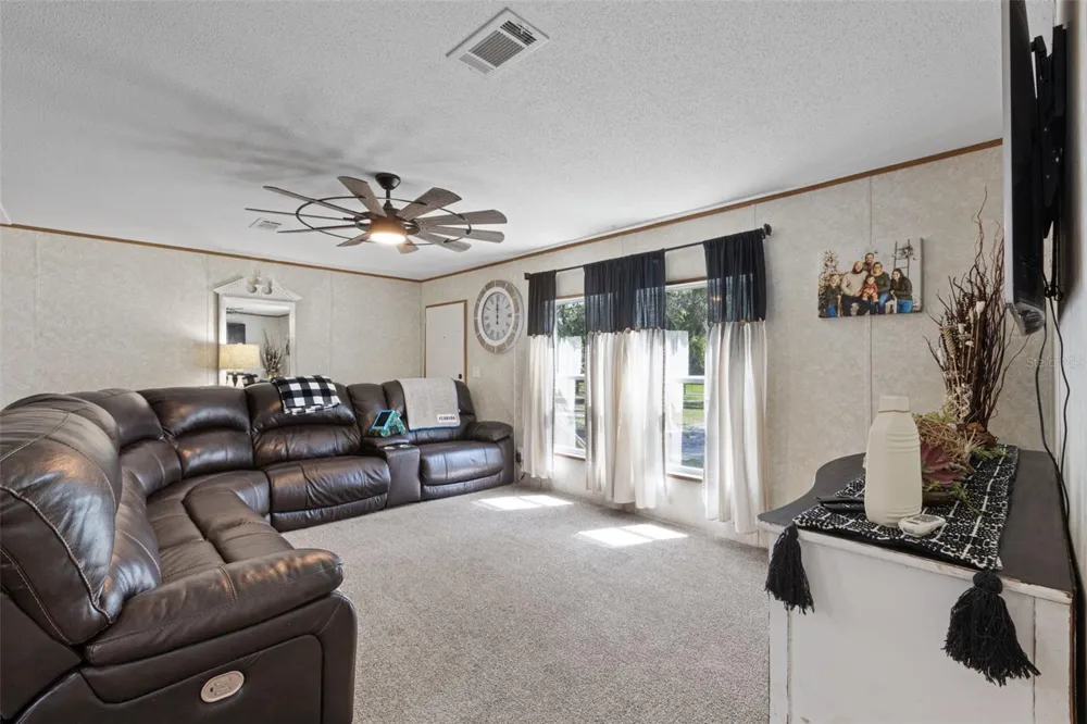 140 SW SPAULDING COURT Fort White, FL 32038