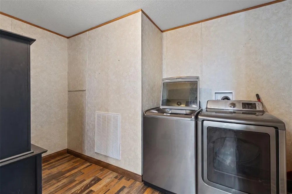 140 SW SPAULDING COURT Fort White, FL 32038